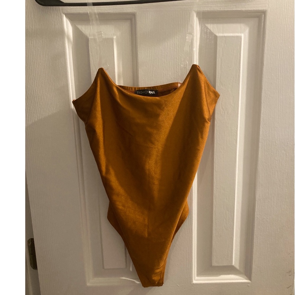 Fashion nova bodysuit